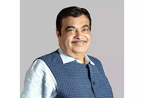 நாட்டில் நெடுஞ்சாலை திட்டங்களால் ஏரிகளை உருவாக்க முடியும்-மத்திய மந்திரி நிதின் கட்கரி பேச்சு