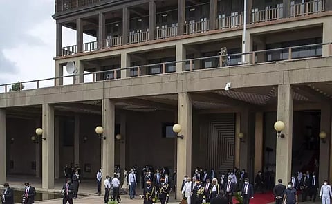 இலங்கையில் மந்திரி சபை விரிவாக்கம்: 37 பேர் புதிதாக பதவியேற்பு