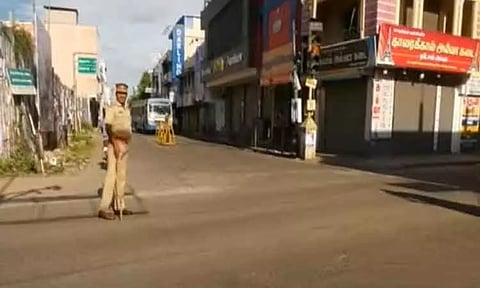 சிறுவன் விஷம் வைத்து கொல்லப்பட்ட சம்பவம் - காரைக்காலில் ஒரு நாள் கடையடைப்பு போராட்டம்