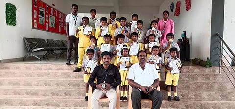 மாணவ-மாணவிகள் சாதனை