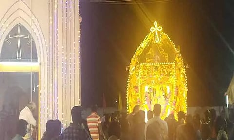 புனித ஆரோக்கிய அன்னை ஆலய தேர் பவனி