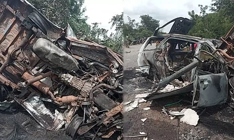 பஸ் - கார் நேருக்கு நேர் மோதி பயங்கர தீ விபத்து - 15 பேர் உடல் கருகி பலி