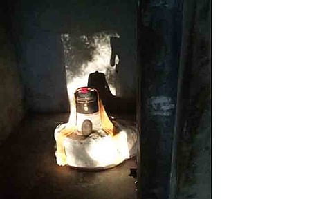 லிங்கத்தின் மீது சூரிய ஒளி படும் அபூர்வ காட்சி