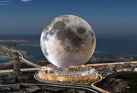 துபாயில் அமையப்போகும் ராட்சச நிலா வடிவில் பிரம்மாண்ட சொகுசு விடுதி