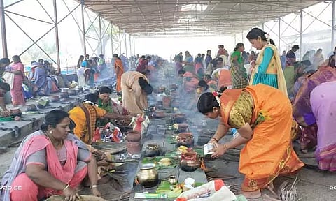 பகவதி அம்மன் கோவிலில் பொங்கல் வழிபாடு