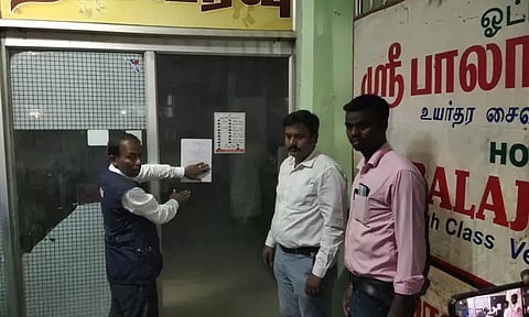 எலி தலை இருந்த புகார் எதிரொலி: ஆரணி சைவ ஓட்டலுக்கு சீல்..!