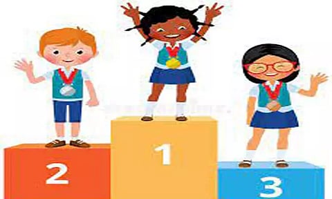 மாவட்ட அளவிலான இளையோர் தடகள போட்டியில் வெற்றி பெற்ற மாணவ, மாணவிகளுக்கு பரிசு