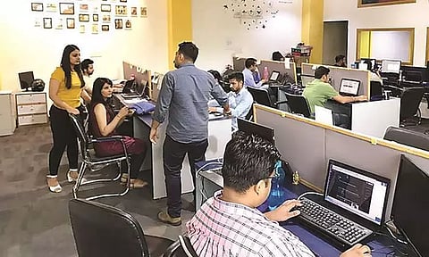 வருவாய் ஈட்டுவதில் எஸ்.சி., எஸ்.டி., முஸ்லிம்கள் அதிக பாகுபாட்டை சந்திக்கின்றனர்: அறிக்கையில் தகவல்