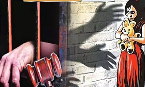 15 வயது சிறுமியை பாலியல் தொழிலில் ஈடுபடுத்திய வழக்கு: பாஜக பிரமுகர் உள்பட 21 பேர் குற்றவாளிகள் என தீர்ப்பு