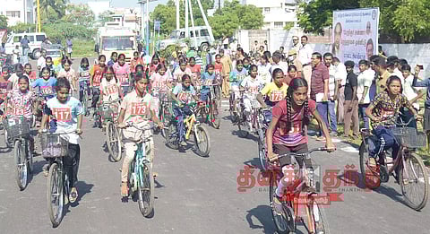 மாவட்ட அளவிலான சைக்கிள் போட்டி