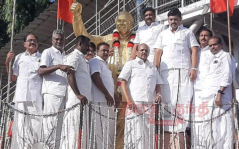 அண்ணா பிறந்தநாள் விழா கொண்டாட்டம்