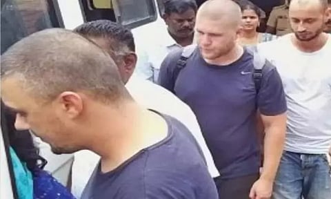 சென்னையில் ஏ.டி.எம். மையங்களில் நூதன கொள்ளை: கைதான கொள்ளையர்கள் பல்கேரியா நாட்டுக்கு அனுப்பி வைப்பு