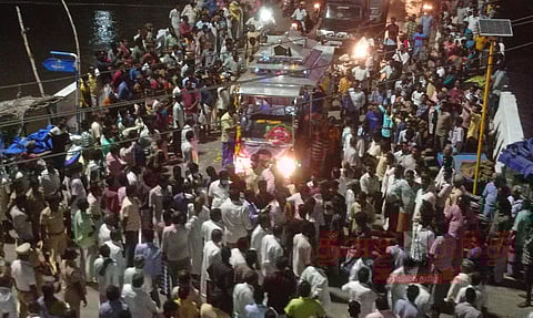 கூத்தாநல்லூரை சேர்ந்தவர் உடல் சொந்த ஊரில் தகனம்