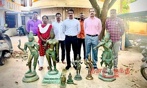 விழுப்புரம்: கைவினை பொருட்கள் கடையில் விற்பனை செய்வதற்காக பதுக்கி வைத்துருந்த 7 உலோக சிலைகள் மீட்பு