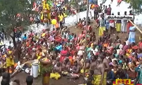 நெல்லை மலை நம்பி கோவிலில் உறியடி திருவிழா - ஆடல், பாடலுடன் உற்சாகமாக கொண்டாட்டம்