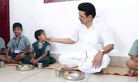 பள்ளிகளில் காலை சிற்றுண்டி திட்டத்தை கண்காணிக்க புதிய செயலி..!