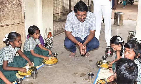 மாணவர்களுக்கு சுவையாகவும், தரமாகவும் உணவு வழங்க வேண்டும்