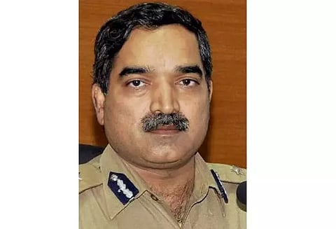 போஸ்டர்கள் ஒட்டியவாகள் மீது சட்டப்படி நடவடிக்கை; போலீஸ் கமிஷனர் பிரதாப் ரெட்டி பேட்டி