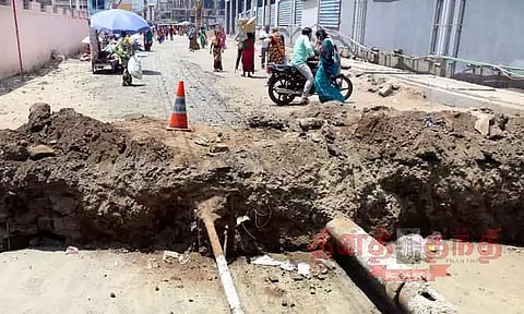 சாக்கடை கால்வாய் அமைக்க குழி: சேலம் பழைய பஸ்நிலையம் பகுதியில் போக்குவரத்து மாற்றம்