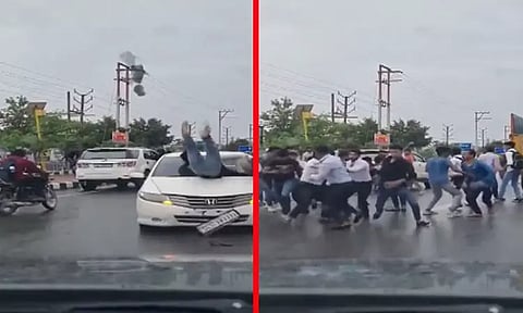 உ.பி.யில் சாலையில் கல்லூரி மாணவர்கள் இடையே அடிதடி, மோதல்: பதற வைக்கும் வீடியோ