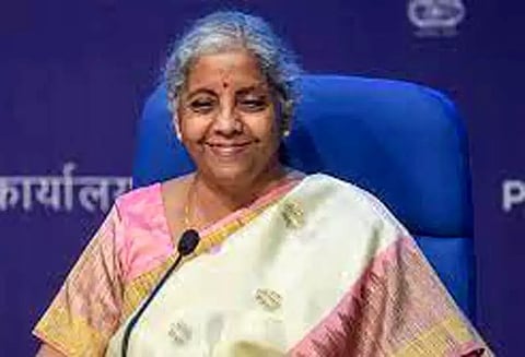 சில ஆண்டுகளுக்கு முன் எழுப்பப்பட்ட டிஜிட்டல் பணப்பரிவர்த்தனை குறித்த சந்தேகங்கள் தீர்க்கப்பட்டுள்ளது- மத்திய மந்திரி நிர்மலா சீதாராமன் பேச்சு