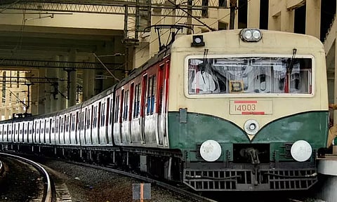 32 மின்சார ரெயில் சேவைகளில் மாற்றம் தெற்கு ரெயில்வே அறிவிப்பு