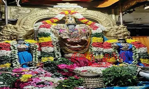 பெருமாள் கோவில்களில் சிறப்பு பூஜைகள்