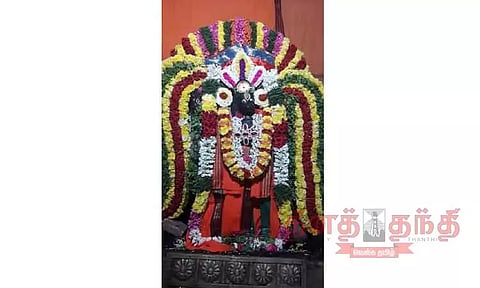 சீர்காழி படித்துறை ஆஞ்சநேயர் கோவிலில் சிறப்பு வழிபாடு