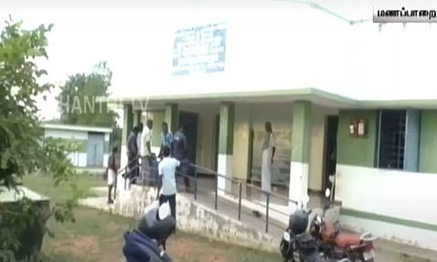 உடல் பரிசோதனைக்கான மருத்துவ முகாமுக்கு சென்ற மக்களுக்கு காத்திருந்த அதிர்ச்சி