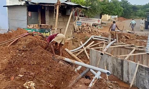 குழாய் துண்டிப்பால் குடிநீர் வினியோகம் பாதிப்பு