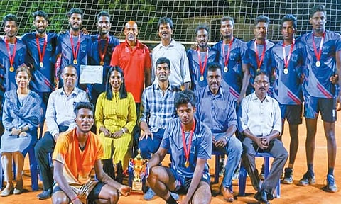 மாநில கைப்பந்து போட்டி: டி.பி.ஜெயின் அணி 'சாம்பியன்'