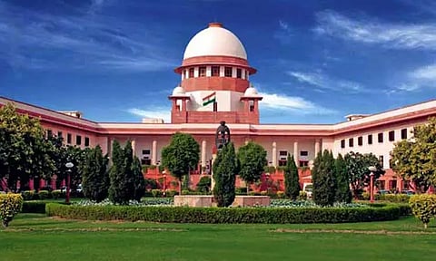 பண மதிப்பிழப்பு நடவடிக்கைக்கு எதிரான ரிட் மனுக்கள்- சுப்ரீம் கோர்ட்டில் இன்று விசாரணை