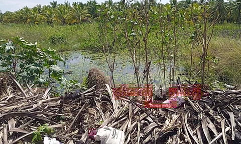 ஆதனகுளத்தில் கொட்டப்படும் கழிவுகளால் சுகாதார சீர்கேடு