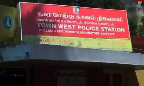 பொள்ளாச்சியில் 16 இடங்களில் பெட்ரோல் குண்டு வீசப்படும் - மிரட்டல் கடிதத்தால் பரபரப்பு...!