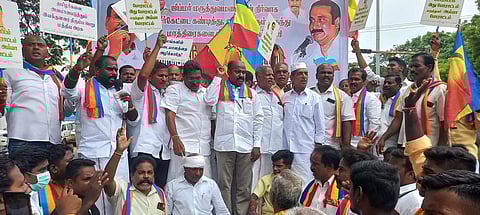 பா.ம.க. ஆர்ப்பாட்டம்