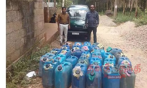 கரளாவுக்கு கடத்த முயன்ற 1, 300 லிட்டர் மண்எண்ணெய் பறிமுதல்