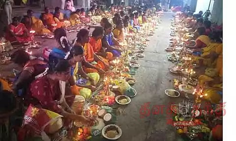 அரங்குளநாதர் கோவிலில் திருவிளக்கு பூஜை