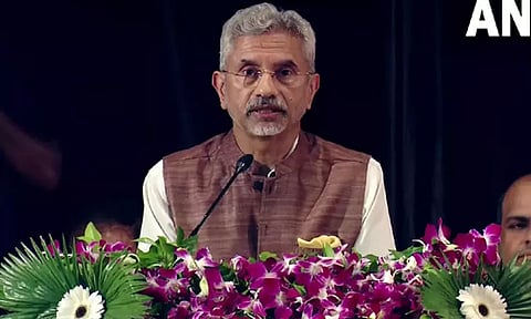 உக்ரைன் போர்; எண்ணெய் எங்கே வாங்க வேண்டுமென அழுத்தம் தரப்பட்டது: மத்திய மந்திரி பேச்சு