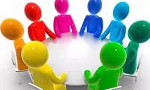 ரெயில் நிலையத்திற்காக விளைநிலங்களை கையகப்படுத்தக்கூடாது-கிராமசபை கூட்டத்தில் வலியுறுத்தல்