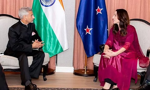 நியூசிலாந்து பிரதமருடன் மத்திய மந்திரி ஜெய்சங்கர் நேரில் சந்திப்பு