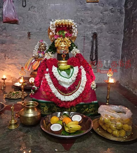 சோமசமுத்திரம் சகாதேவர் சித்தர் கோவிலில் பிரதோஷ பூஜை