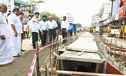 மழைநீர் வடிகால் பணிகள் குறித்து முதல்-அமைச்சர் மு.க.ஸ்டாலின் நேரில் ஆய்வு