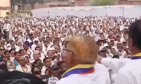 மதமாற்ற நிகழ்ச்சியில் சர்ச்சை பேச்சு: கடும் எதிர்ப்பு கிளம்பிய நிலையில் டெல்லி மந்திரி ராஜினாமா