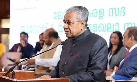 வெளிநாடு செல்பவர்களின் பணி பாதுகாப்பிற்கு முழுமையான குடியேற்ற சட்டம் தேவை - பினராயி விஜயன்