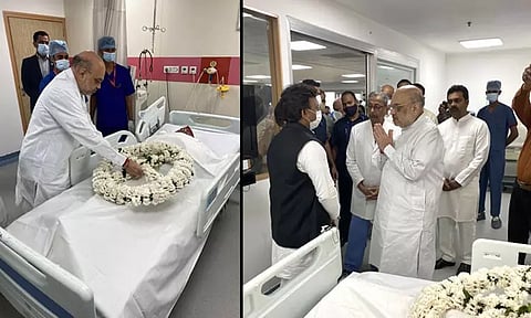 முலாயம் சிங் யாதவ்-க்கு இறுதி அஞ்சலி செலுத்தினார் மத்திய உள்துறை மந்திரி அமித்ஷா..!