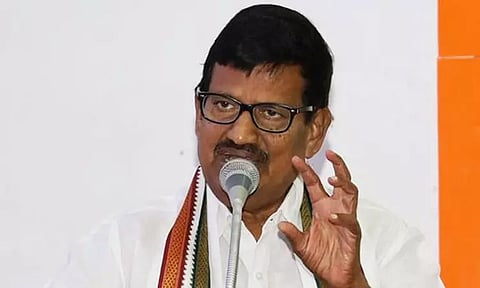 ஆட்சி மொழியாக இந்தியை திணிக்க முயற்சி: கடும் விளைவுகளை சந்திக்க நேரிடும் - கே.எஸ்.அழகிரி எச்சரிக்கை