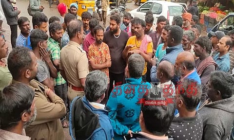 குன்னூரில் பகலில் லாரிகள் இயக்க தடை