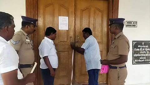 கிறிஸ்தவ ஆலயத்திற்கு சீல்