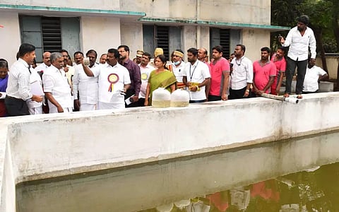 தருமபுரி மாவட்டத்தில் வளர்ச்சி திட்ட பணிகளை தமிழ்நாடு சட்டமன்ற பேரவை பொது கணக்கு குழுவினர் ஆய்வு