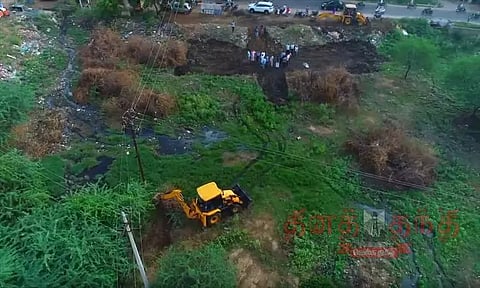 செங்குளம் கண்மாய் தூர்வாரும் பணி தீவிரம்